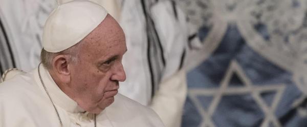 Recitácia žalmu 130 počas Františkovej návštevy v Auschwitz -Birkenau