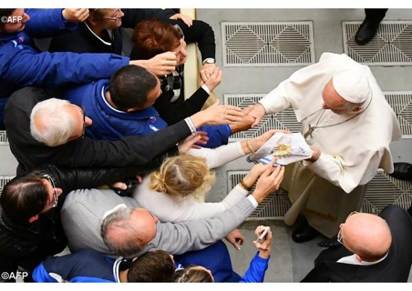 Generálna audiencia v adventnej atmosfére: Vianočná radosť vychádza z odpustenia