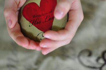 Dvaja mladí a ich rodina